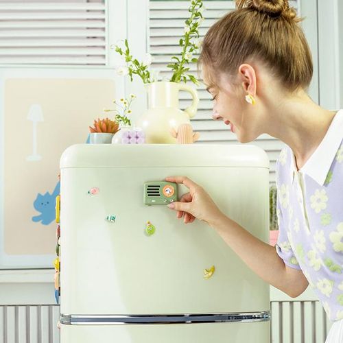 Muzen Small Speaker Little Prince Sticker Speaker Meet Wireless Bluetooth Retro Audio Male And Female Birthday