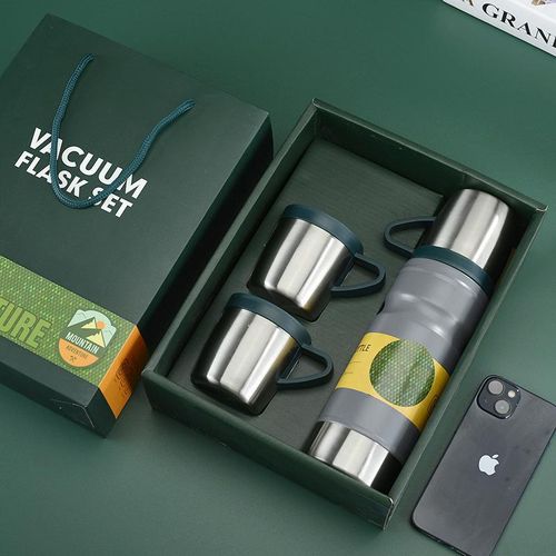 680ml Gift Box Set Flask with 2 Cup Double-Layer Stainless Steel Vacuum Thermos Coffee Tumbler Travel Mug Water Tea Infuser Taza- Multicolor