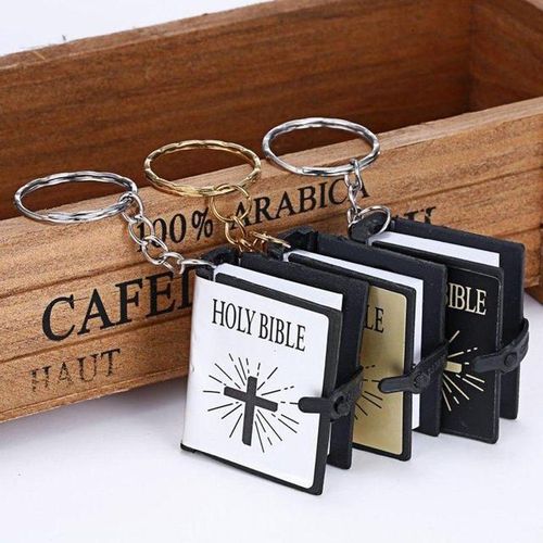 Mini English Holy Bible Keychain Religious Christian Jesus Cross Keyrings Women Bag Gift Souvenirs Dropship Car Decorations-C_Yellow