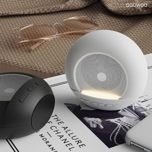 Retro Bluetooth Speaker, Household Desk Card Small Night Lamp Audio, Exquisite Gift Audio