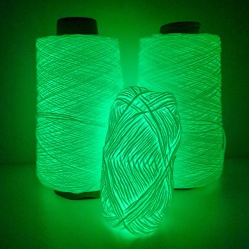 50g/ Luminous Knitting Yarn Novel Functional Glow Dark Polyester Chunky Thread 2mm For Crochet Sweater Freeshipping