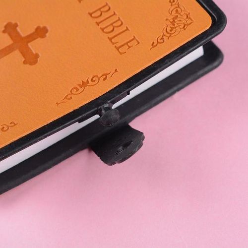 English Mini Holy Bible Keychains Car Key Holder PU Religious Christian Jesus Cross Keyrings Pendant Gift Key Chain-A2_GRAY