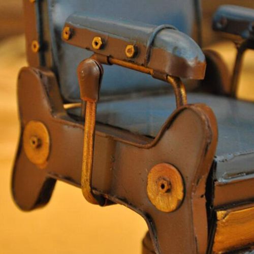 Creative Rustic  American Style Barbershop Chair Model Tabletop