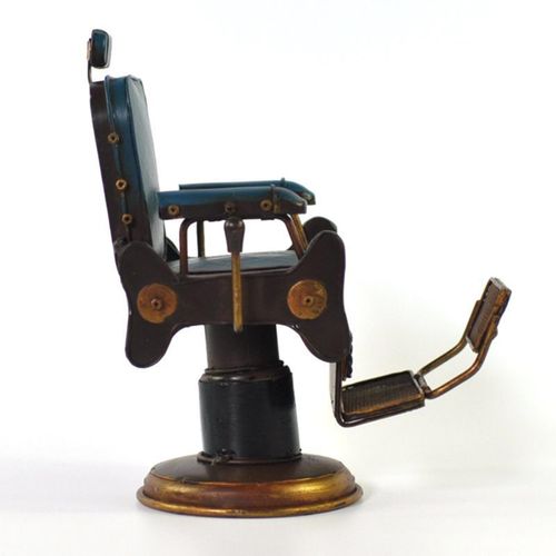 Creative Rustic  American Style Barbershop Chair Model Tabletop
