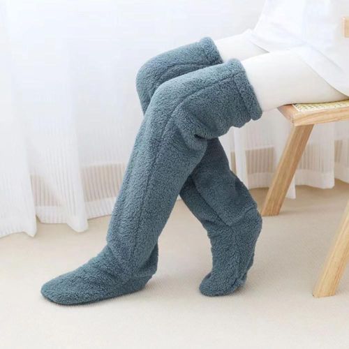 Winter Fluffy Sock Slippers Comfortable Knee Protection Stockings Suitable for Friends Family NO5288