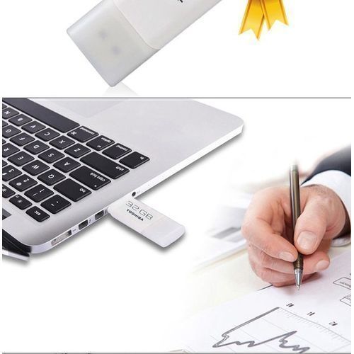 Toshiba 8GB Toshiba Trans-Memory™ U202 Flash Drive- USB3.0 - White