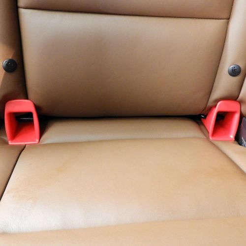 2 Pcs Car Child Seat  ISOFIX Interface Buckle Fixed Guide Groove Seat Belt Bracket Connector NO5111
