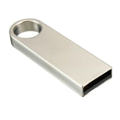 USB 32GB Flash Drive  32GB - Silver