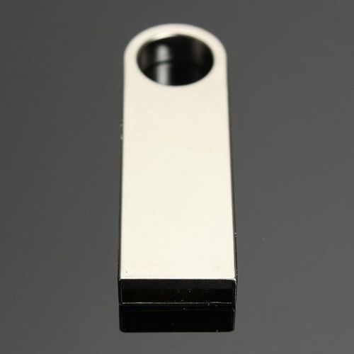 USB 32GB Flash Drive  32GB - Silver