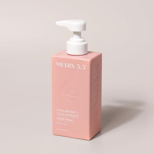 Medix 5.5 Hyaluronic+ Cica Extract Hydrate+ Renew Body Treatment Cream