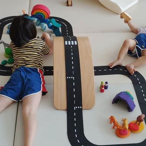 Wooden Baby Balance Board Children Curved Seesaw Yoga Fitness Equipment Baby Indoor Toys Kids Outdoor Sports Play Game