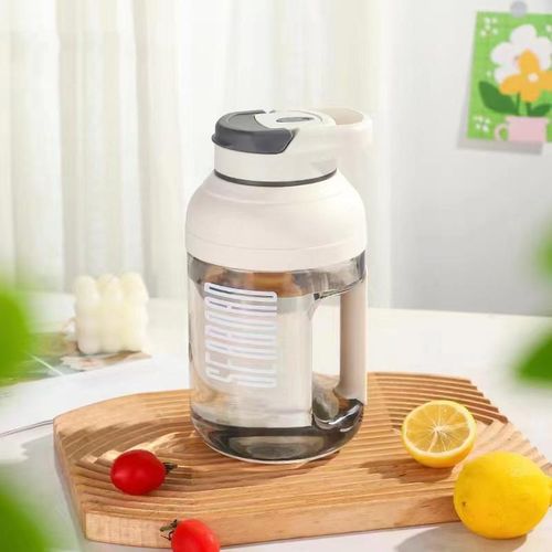 Seabroad 1.5L Portable Blender Juicing Bucket  Rechargeable Battery Smart Safety Sensor 30 Seconds Quick Blending Welding Water Cup Portable Sports fruit Juice Mug Electric Juicer Mixer- Multicolor