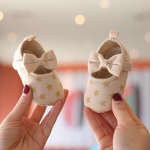 Spring and Autumn Girl Princess Shoes for Infants and Young Children Aged 0-1 with Soft Sole Front Foot Protection Flat Bottom Cloth Shoes