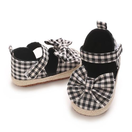 Spring and summer 0-1 year old female baby princess shoes black and white checkered breathable and comfortable soft sole anti slip learning single shoe