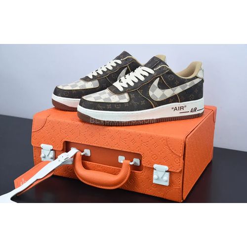 Louis Viuttons Louis Vuitton x Nike Air Force 1 Low - Monogram Brown
