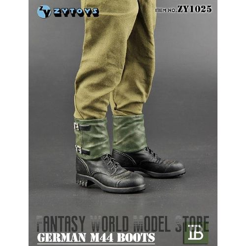 In ZYTOYS ZY1024-1028 1/6 Scale Male Hiking Combat Shoes Boots M37 M42 M43 Fit 12'' Action Figure Body