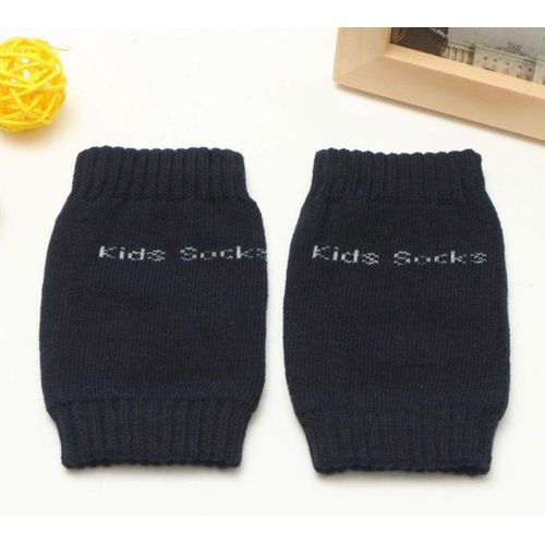 A pair of Baby Crawling Knee Pads-Black