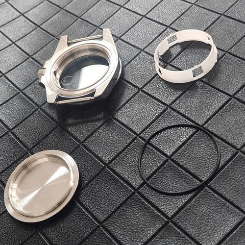 40mm Diving Case Single Direction Rotary Gmt Bezel Mineral Glass Magnifier For 8215 8205 8200 821a /mingzhu 2813 3804 Movement