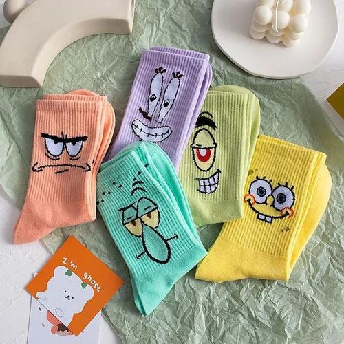 Sponge-Bob Funky Harajuku Trend Women Funny Sock Anime Cartoon Girl Kawaii Socks Unisex Autumn Surprise Mid Socks Gifts