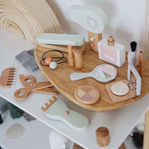 Wooden Simulation Hair Cutting Set For Children Boys And Girls Family Toys Makeup Box Dressing Table Puzzle Toys Christmas