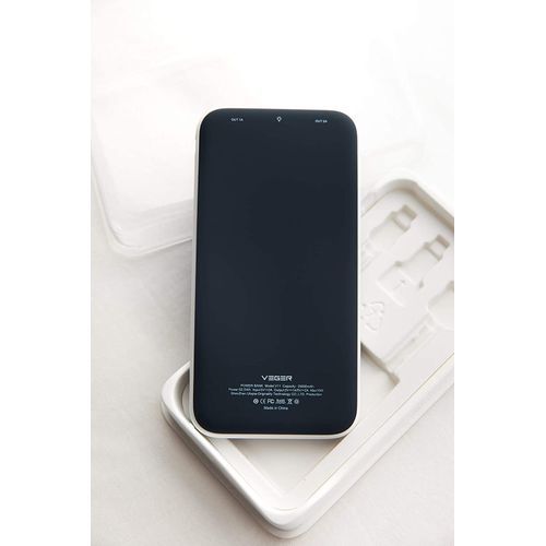 VEGER V11 Power Bank 25000mAh 2 USB OutPut PD Fasting - Black