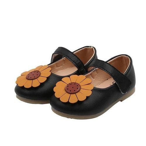 Leather Shoes With Formal Flowers For