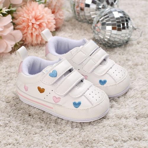 Baby Girl Love Embroidered Casual Sports Shoes Newborn Soft Rubber Sole Anti Slip Walking Shoes