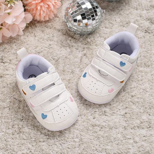 Baby Girl Love Embroidered Casual Sports Shoes Newborn Soft Rubber Sole Anti Slip Walking Shoes