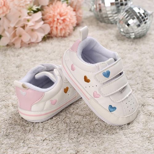 Baby Girl Love Embroidered Casual Sports Shoes Newborn Soft Rubber Sole Anti Slip Walking Shoes