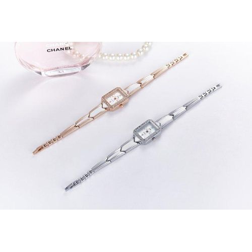 New Brand Waterproof Women's Student Steel Band Watch Quartz