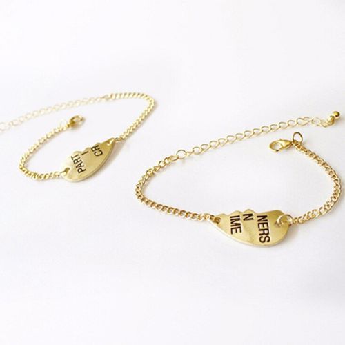 1 Pair Women's Unique Best Friends Split Heart Pendant-