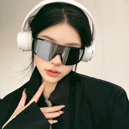 European and American Outdoor Sports Riding Silver Glasses Mountaineering Night Riding Sunglasses One-Piece Eye Protection Bicycle Glass Sunglasses Men and Women