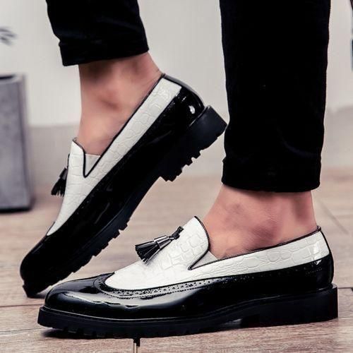 Men Glossy Tassel Brogue Shoes Loafers & Slip-ons Formal Corporate Black