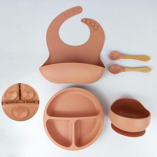 5pcs Silicone Baby Feeding Set with Suction Bowl Divided Plate Bib Spoon  Fork Baby Utensils Dishes Set NO5242