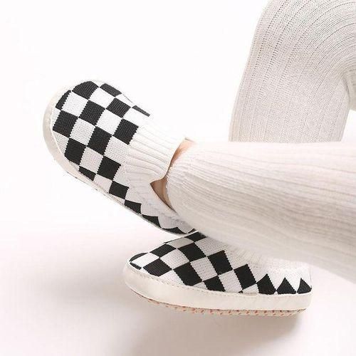 Four Seasons Baby Shoes Soft Bottom Black And White Checkered Men's And Women's Baby Sports Shoes Knitted Non Slip Sneakers