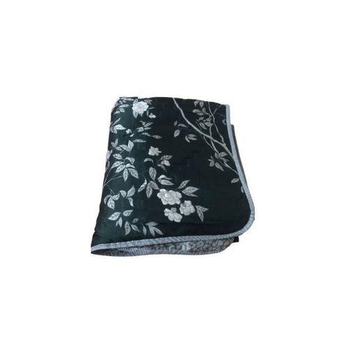 Grace Foam 5*6 Light Weight Quilted Duvet - SQ7 Print May Vary