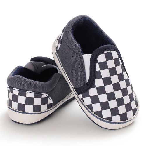 Spring And Autumn Period 0-1 Year Old Newborn Baby Shoes Canvas Bean Shoes Soft Soled Anti Slip And Wear Resistant Sneakers