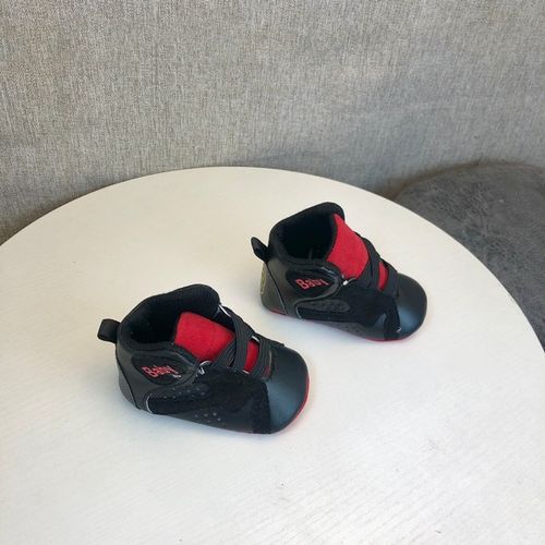 https://dantty.com/product/baby-shoes-spring-and-autumn-male-baby-walking-shoes-sneakers-soft-soled-anti-slip-and-wear-resistant-sports-shoes/57044